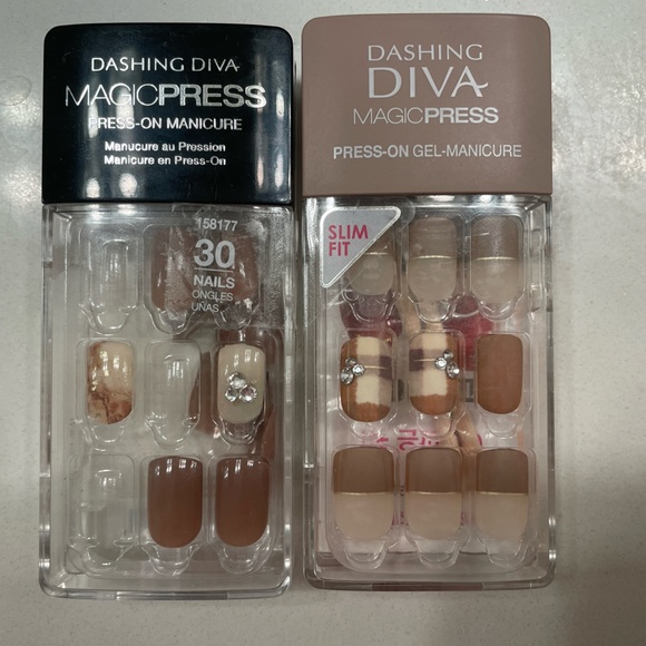 Dashing diva nails - Picture 3 of 3